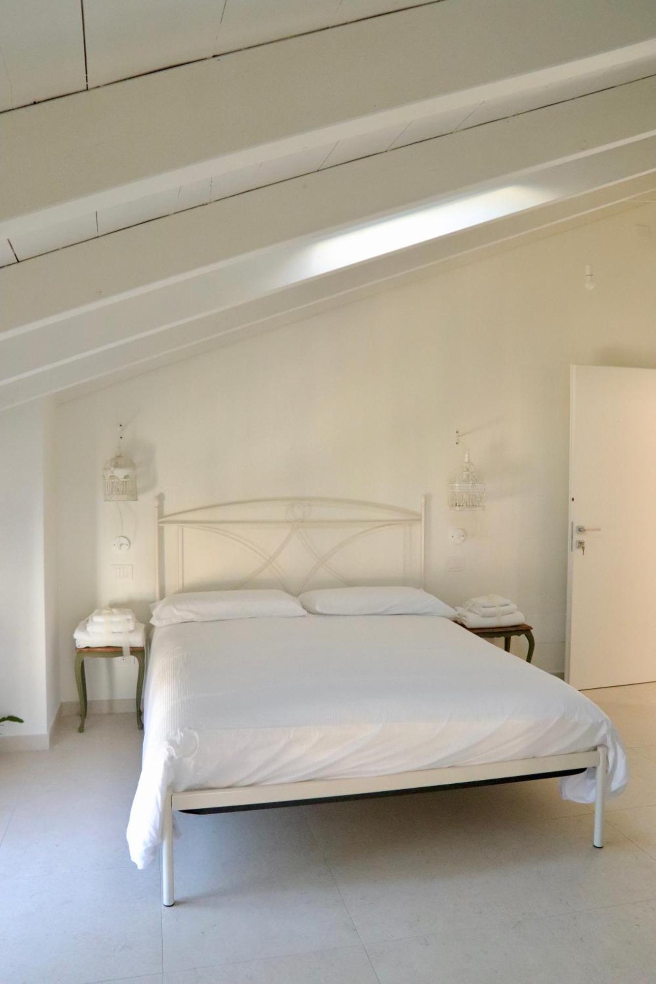 Casa Viola Bed And Breakfast Dimora Di Campagna Calice Ligure Exterior foto